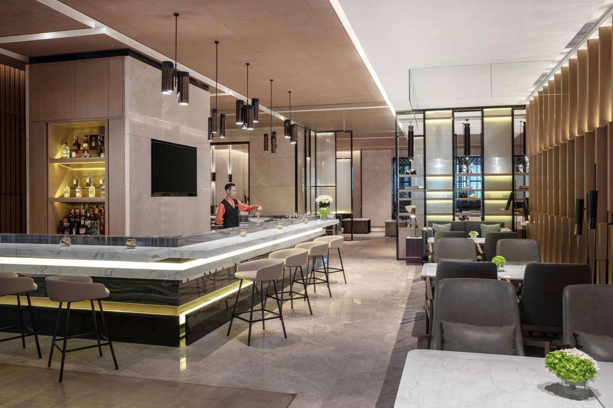 Courtyard By Marriott Shenzhen Bao'An Hotell Exteriör bild
